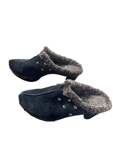 Stuart Weitzman Womens Black Suede Shearling-Studded Mule Size 6M SKU 8628 - Picture 5 of 15