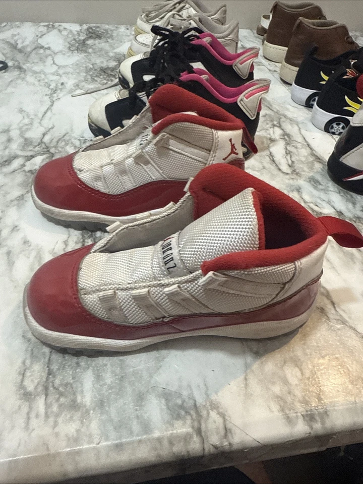 A lot of 7 toddlers shoes Nike, Air Jordan, Us Sports, Carters, Cat&jack. Sz6-8C - Image 2 of 4