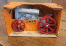 Collectible Vintage Antique Ford Fordson Tractor 1/16 Scale Stock # 804 ERTL 