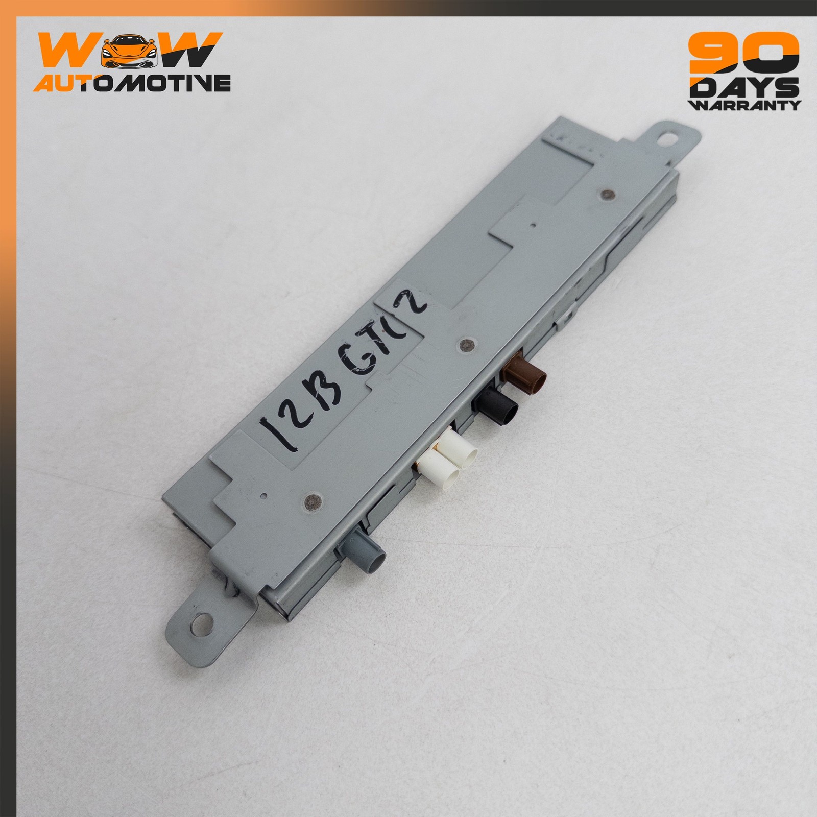 Bentley Continental GT 2010-2018 Right Lower Antenna amplifier