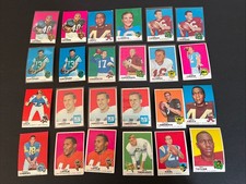 1969 Topps Football Lot of 450+ POOR/DAMAGED Ungraded Cards.