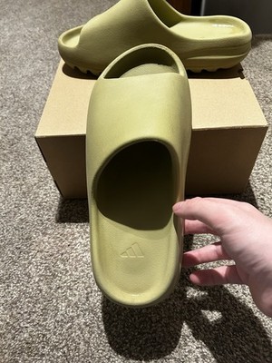 adidas Yeezy Slide Resin Size 9 Pre-Owned/Used OG ALL GOOD CONDO 100% AUTHENTIC! Limitless Laces LLC | BRAND NEW YEEZY BUNDLE? SIZE 8 UNDER  main image 3