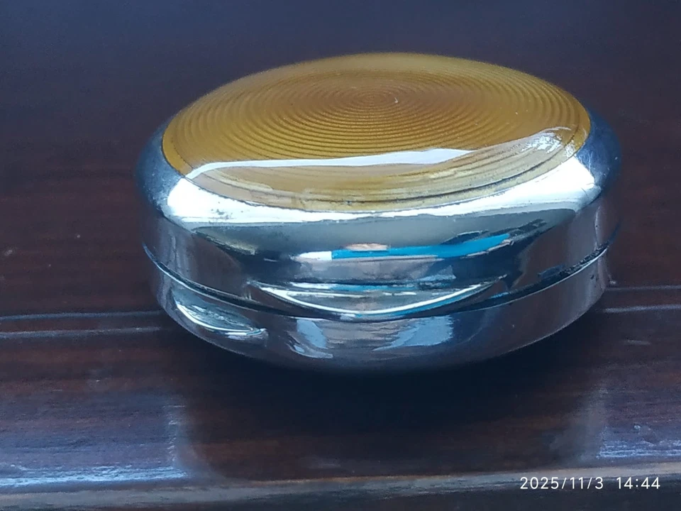 SCATOLINA ARGENTO 800 PORTAPILLOLE VINTAGE SMALTO GUILLOCHè IDEA REGALO 29GR - Immagine 4 di 4