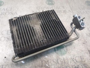 64119135744 VERDAMPFER DER KLIMAANLAGE / 13601800 FÜR BMW SERIE 3 BERLINA E46