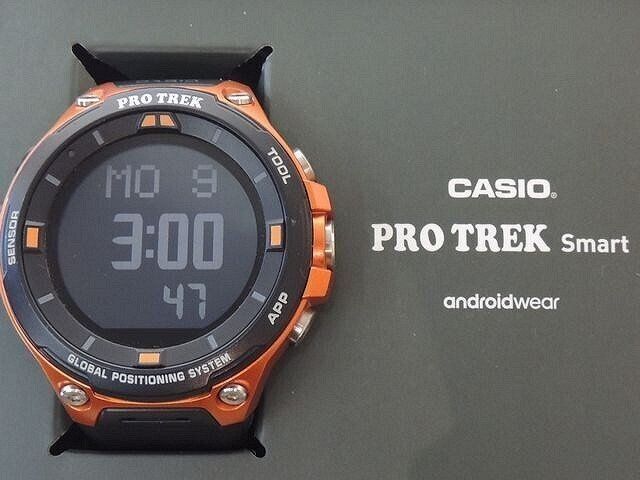 CASIO PROTREK SMART WSD-F20-RG GPS Bluetooth w/Box, Adapter