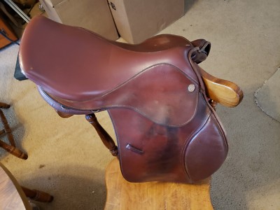 Used Kincade saddle 17'' seat Regular Brown