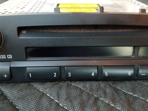 E46 M3 323i 325 328i 330ci BMW BUSINESS CD PLAYER MP3 RADIO STEREO CD53 - Picture 3 of 12
