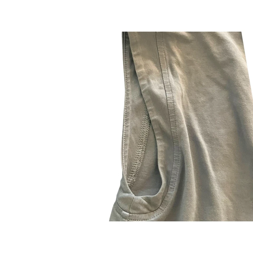 Athleta Women’s Sleeveless V-Neck Tank Top - Sage Green - Size Small Petite - Image 4 of 4