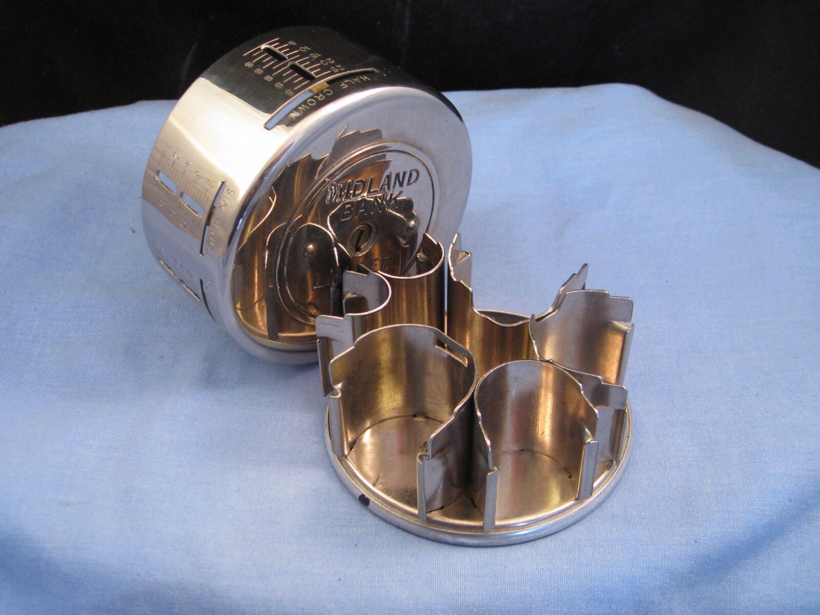 VINTAGE MIDLAND BANK MONEY BOX CASH SAFE 1920s PATENT REG DESIGN PIGGY