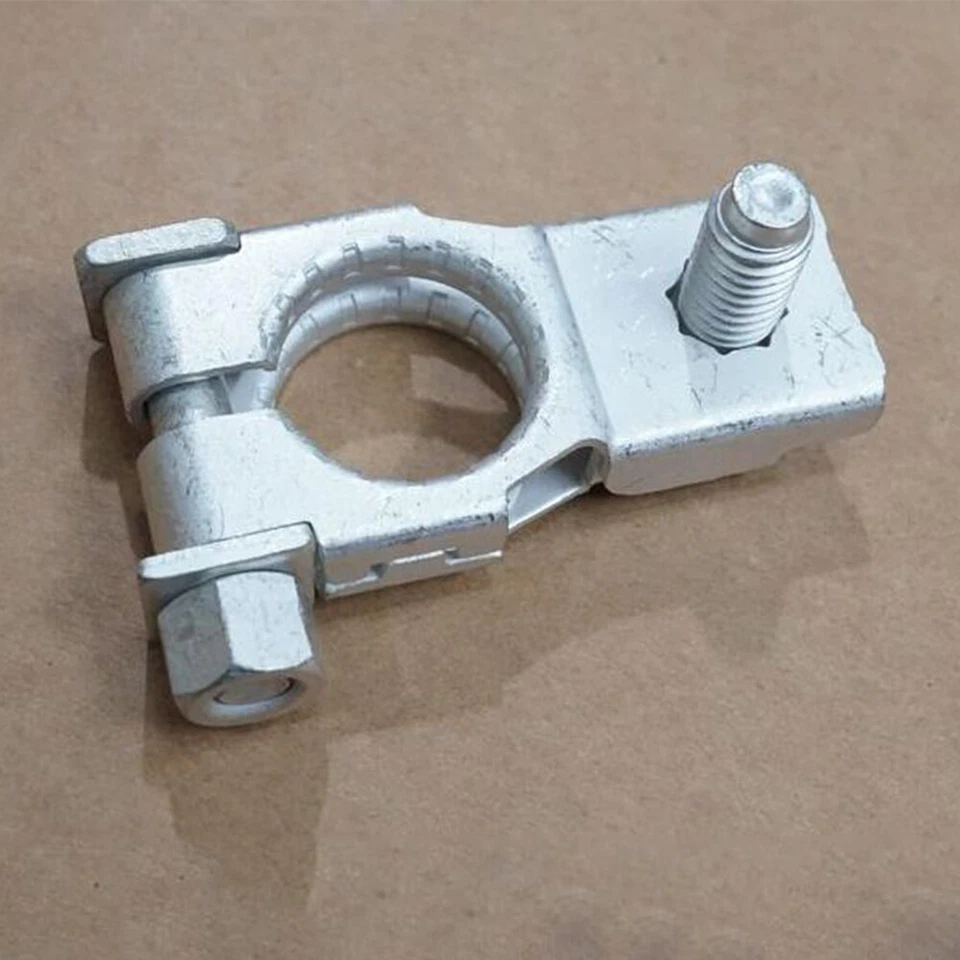 Terminal positivo de batería para Toyota RAV4 Corolla Lexus NX300 nuevo #90982-05056 Foto 2 de 4