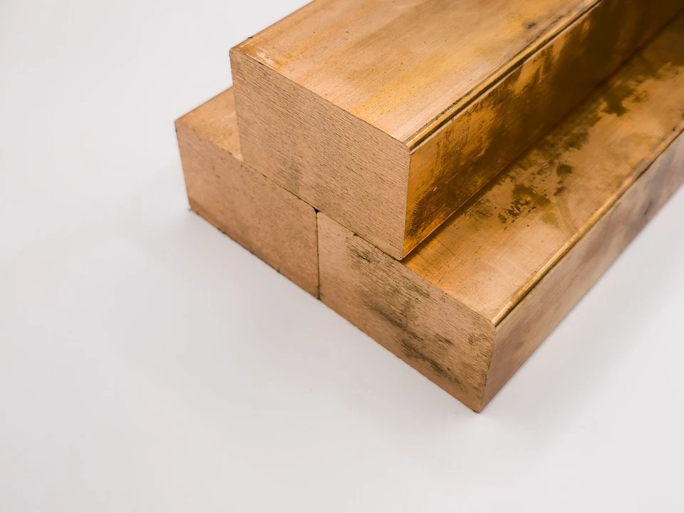 Lingotto rame 5kg Cu99,9, 60x40x240 mm, per fusione o investimento - Immagine 2 di 3