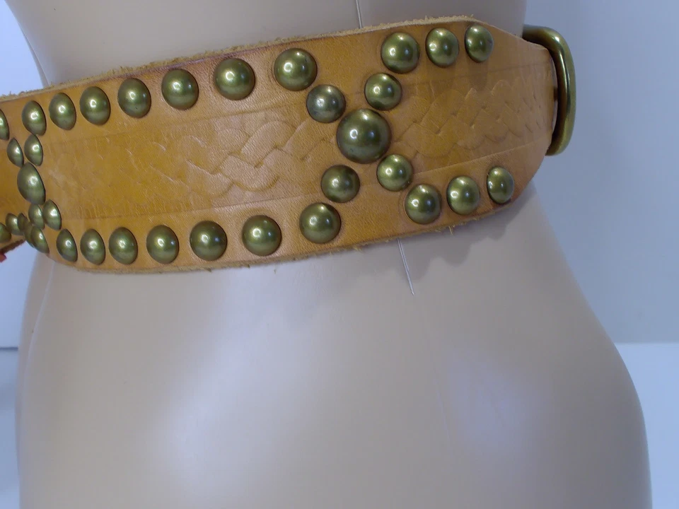 Linea Pelle Vintage Collection with Brass Grommets, Tan Leather Belt, Size Med - Image 3 of 4
