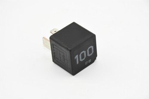 Audi TT 8N Relais 100 7M0951253A