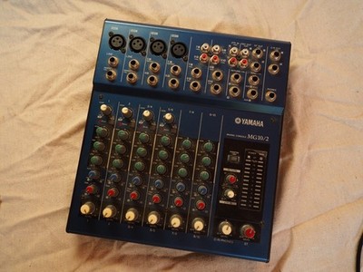 Yamaha MG10/2 10 Channel Stereo Mixing Console Compact Audio Mixer