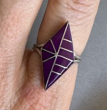 Zuni Sterling Silver and Purple Stone Inlay Ring Size 6 1/4 Signed AT