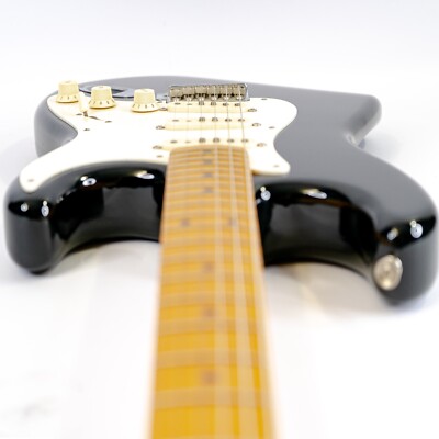 1997-2000 Fender Stratocaster '57 Reissue ST57 Electric Guitar