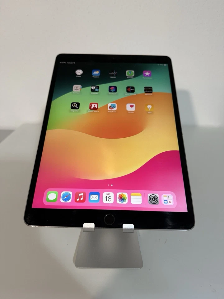 Apple iPad Pro 1. Gen 64GB, Wi-Fi(Ohne Simlock), 10,5 Zoll - Space Grau B - Bild 4 von 4
