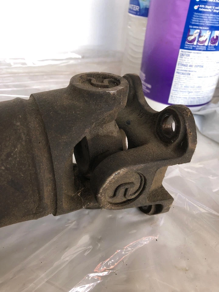 1994 - 1995 FORD MUSTANG 8-302 5.0L A/T RWD Rear Drive Shaft Propeller OEM - Image 3 of 4