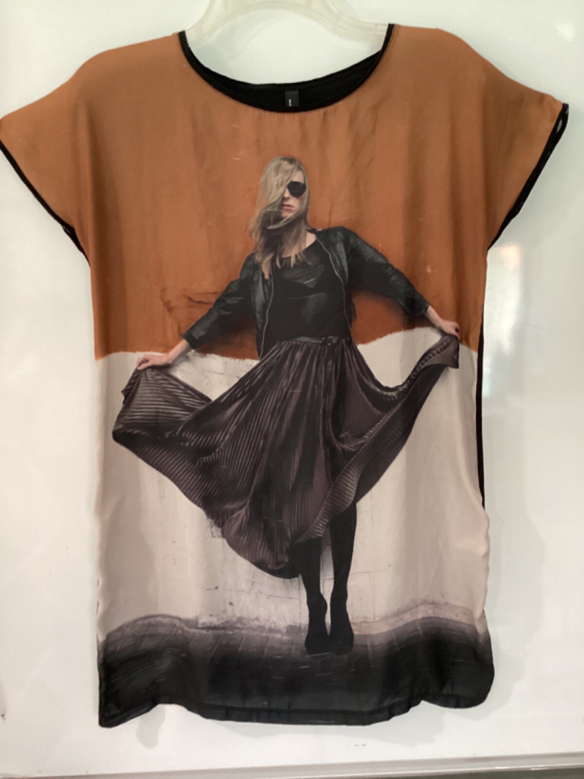 Zara Basic Evening Model Print Cap Sleeve Top, Si… - image 3