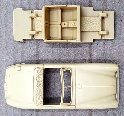 Heco Modeles 1/43 Scale Kit HM3924A - Aston Martin DB 2 CAB - Picture 4 of 7