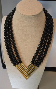 Authentic Vintage Alexis Kirk Black 10mm Bead Gold Plated Bold Statement Necklace Signed