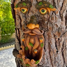 Tree Face Decor - Outdoor Bird Feeder with Acorns - Old Man Tree Face Garden ...