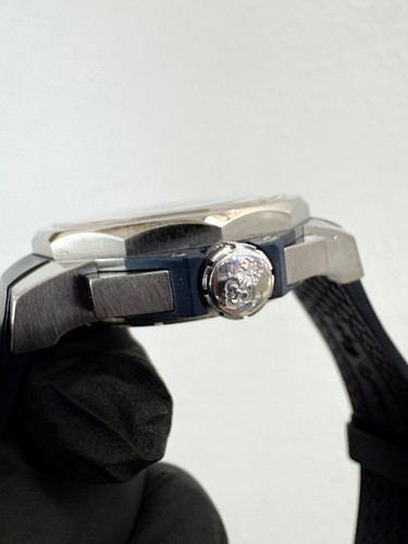 Corum Admiral’s Cup Challenge 44 Chronograph WATCH 01.0007 Steel & Rubber Strap - Picture 4 of 8
