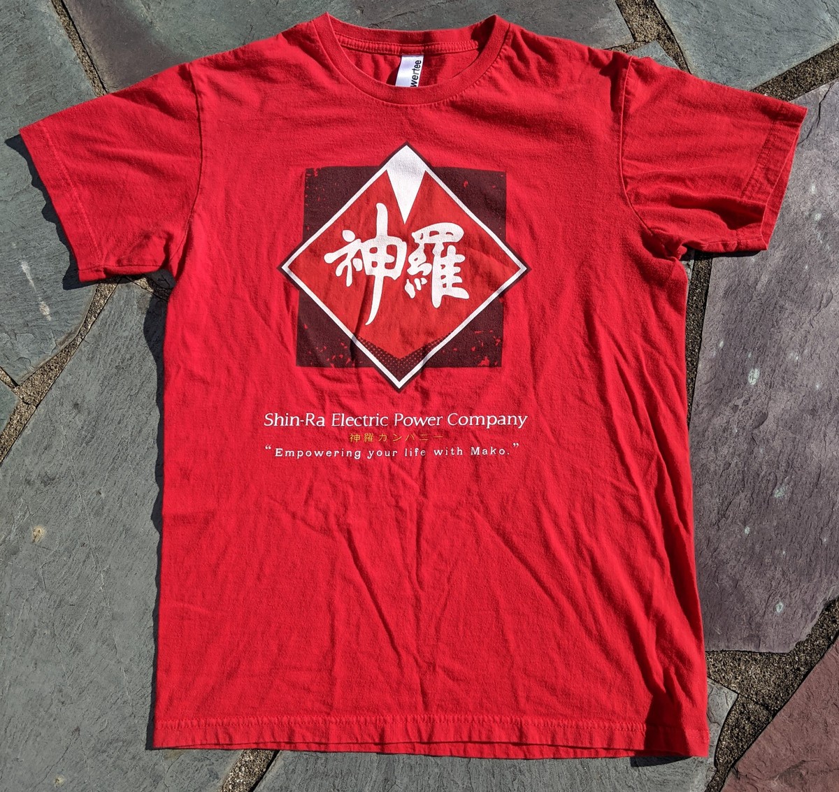 Qwertee Final Fantasy VII Shin-Ra Red T-Shirt Mens Size S Final