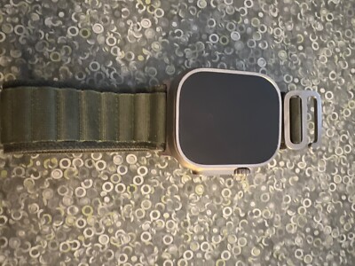 Apple Watch Ultra 49mm Titanium Case with Green Alpine Loop - Small (GPS +...