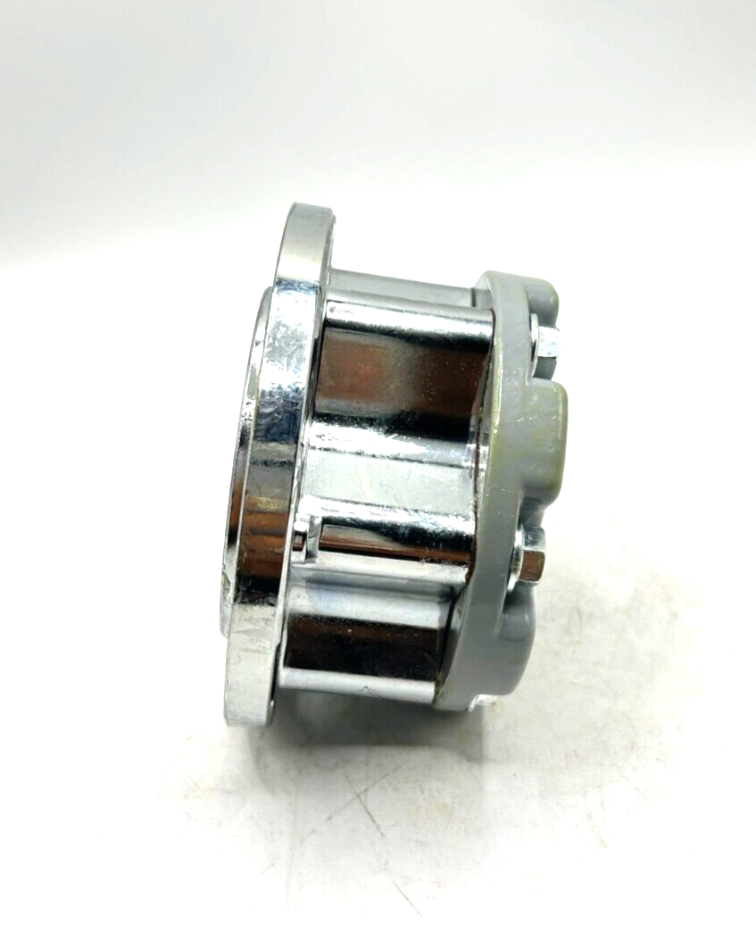 Manual Freewheel Hub For Mitsubishi Pajero Montero Triton L200