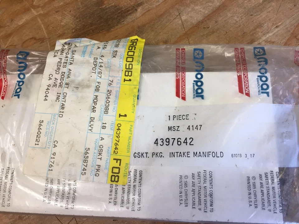 КОМПЛЕКТ ПРОКЛАДОК ВПУСКНОГО КОЛЛЕКТОРА DODGE PLYMOUTH CHRYSLER NOS MOPAR 318 V8 4397642 - Изображение 2 из 2