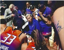 VANESSA NYGAARD Signed 8 x 10 Photo WNBA Basketball PHOENIX MERCURY Stanford