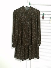 Primark ladies long- sleeved black  swing dress with terracotta spots. Size 8