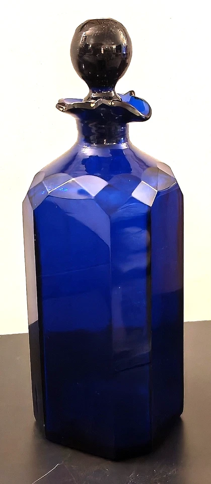 ANTIQUE GEORGIAN BRISTOL BLUE SPIRIT DECANTER POURING LIP c.1810 - Image 2 of 4