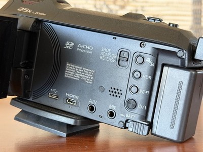 Panasonic HC-VX981 4K Camcorder Leica Lens 25x Zoom Wi-Fi LCD No