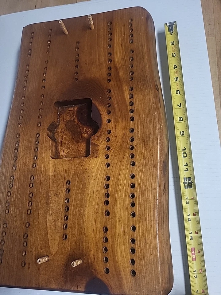 large cribbage board Nice Footed Rare 4 Pegs 18 Inches For Table Top Card Holder - Image 2 of 4