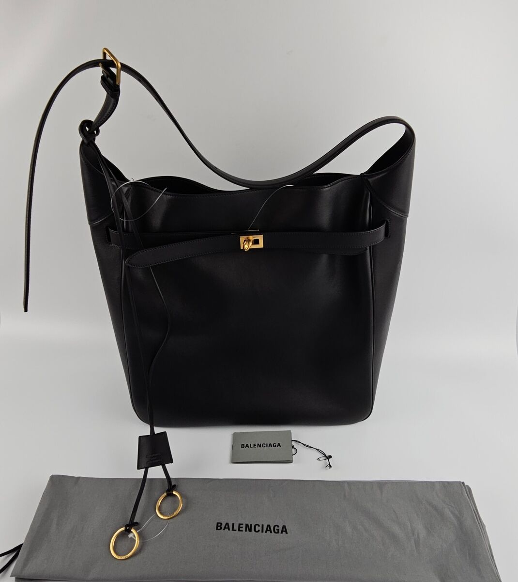 BALENCIAGA Bel Air Large $3990 Black Smooth Calfksin Hobo