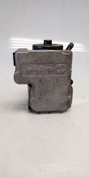 Anti-Lock Brake Part Modulator Assembly Fits 1999 Honda PASSPORT - Image 2 of 4