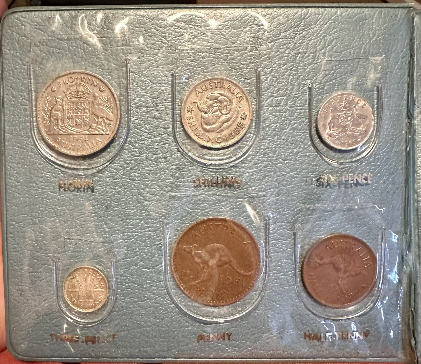 Hendo 1966 Last PreDecimal Issue and First Decimal Issue Souvenir Coin