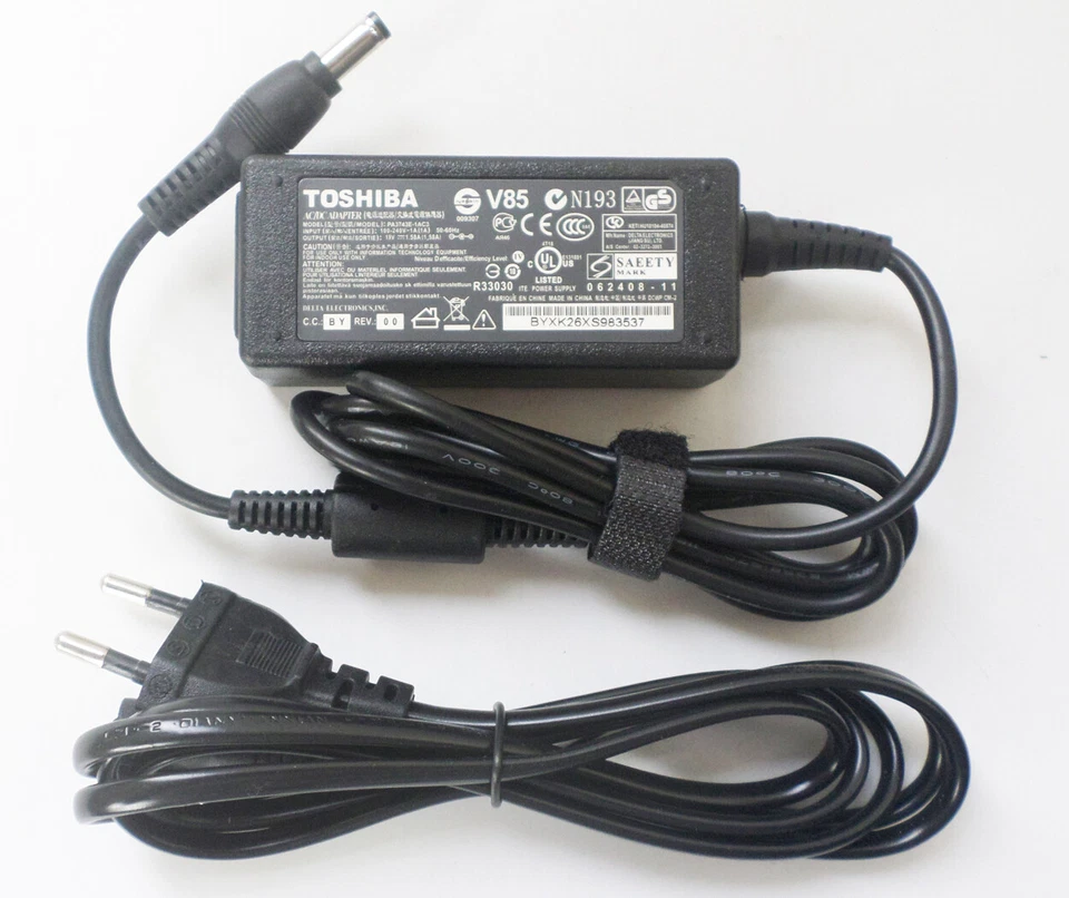 Genuine AC Adapter Charger For Toshiba NB500-10F NB500-10G NB500-10H 19V 1.58A - Image 2 of 2