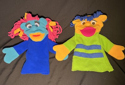 Vintage 1998 Set of 2 Al's Pals Hand Puppet Al and Keisha Wingspan Curriculum
