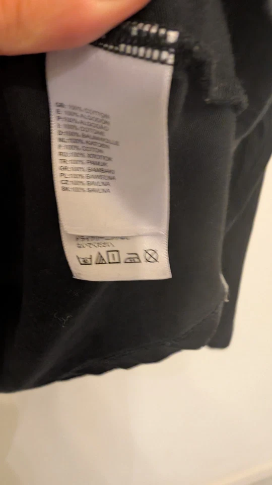 Black The North Face Long Sleeved T-shirt Kids XL Age 13 to 15 Years - Image 3 of 4