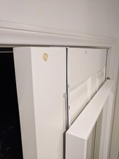 Over-The-Door Mirror Hanger Adjustable Door Mirror Hanger Set with Protective