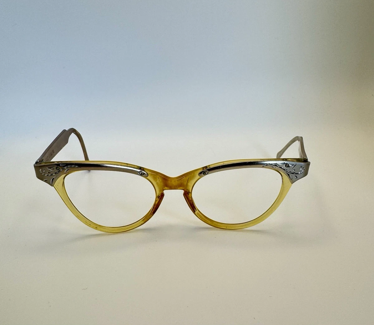 Vintage 1950s/1960s Cat Eye Tortoise‎ Frame France Metal Star Eyeglasses Eyewear 50s Cat Eye Glasses | New Old Stock | Vintage 60s Tortoise  main image 2