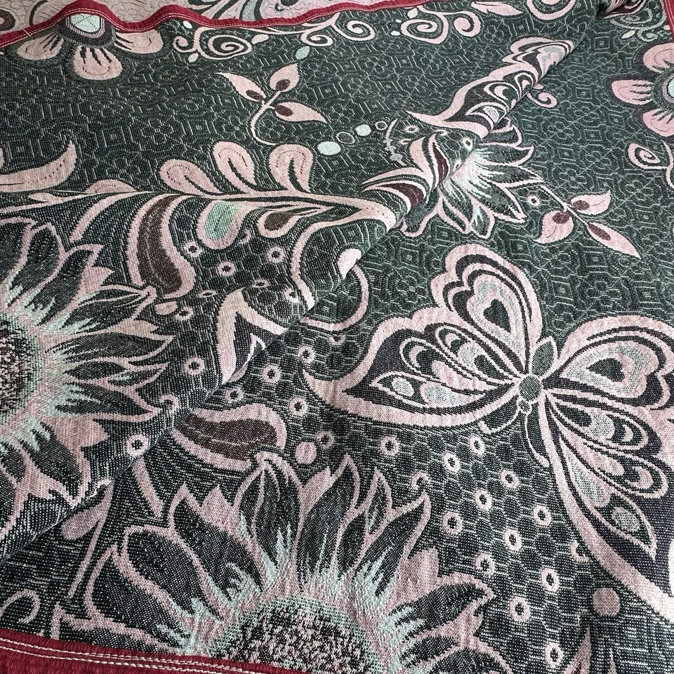 pink floral sunflower jaquard butterfly woven blanket 82 x 78 In - Image 2 of 4