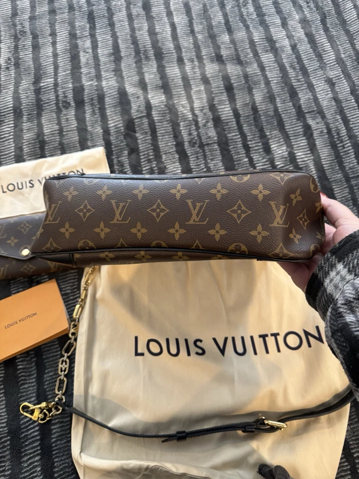 Bandolera Louis Vuitton Odeon casi nueva Pm Mng Noir sin cadena. Foto 2 de 4