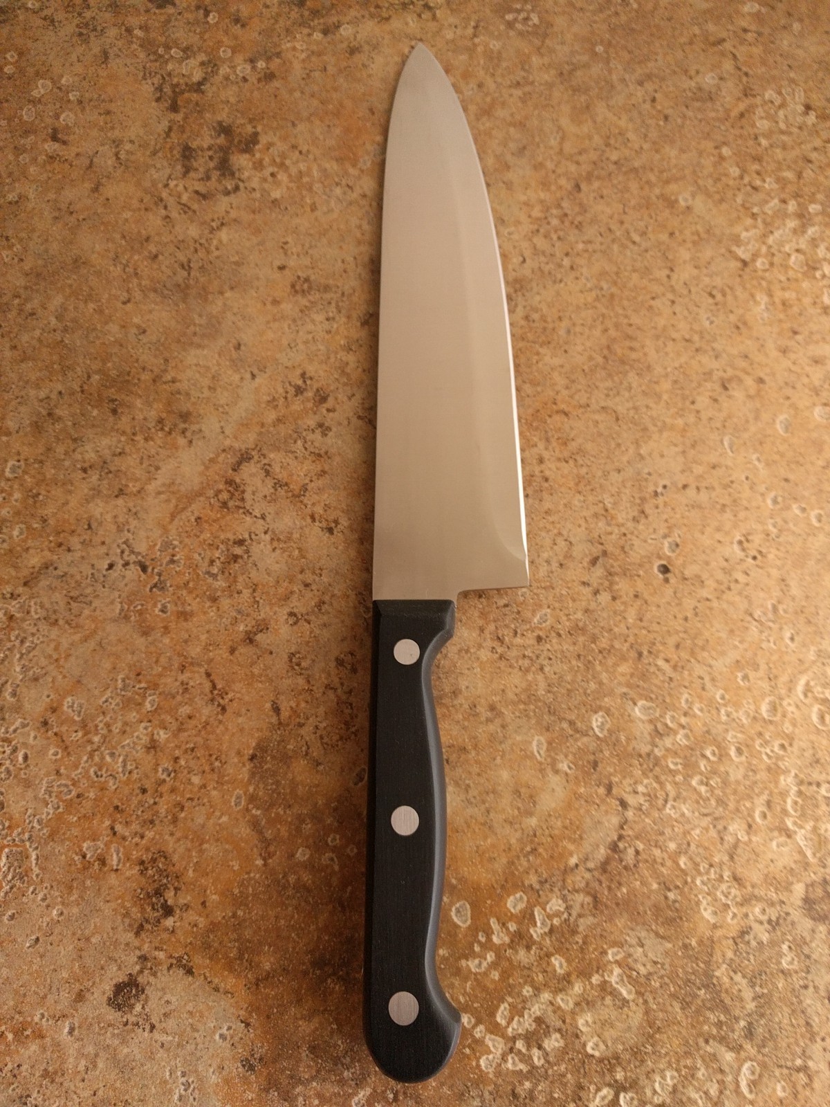Chicago Cutlery Chef’s Knife 25F20D 8” Blade Black Handle 3 Rivet