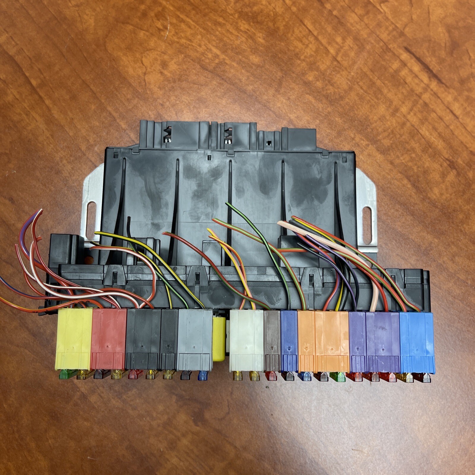 03-12 Mercedes R230 SL500 SL55  Front Left SAM Fuse Box Control Module OEM #55