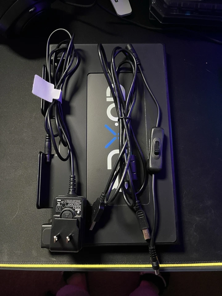 TC Helicon GoXLR Broadcast Mixer BUNDLE Microphone and Cable - Image 4 of 4