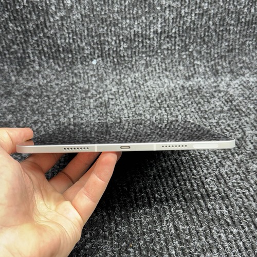 Apple iPad Pro (11-inch) 3rd Gen Wi-Fi & Cellular A2301 *Bad Digitizer + Mobo* - Photo 5/9
